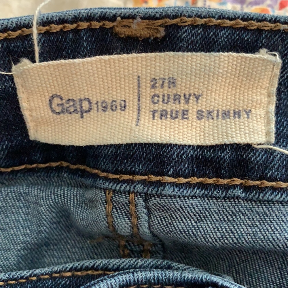 Comfy stretch Gap skinny fit jeans - Picture 2 of 4